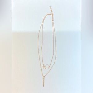 Elegant Gold Layered Necklace